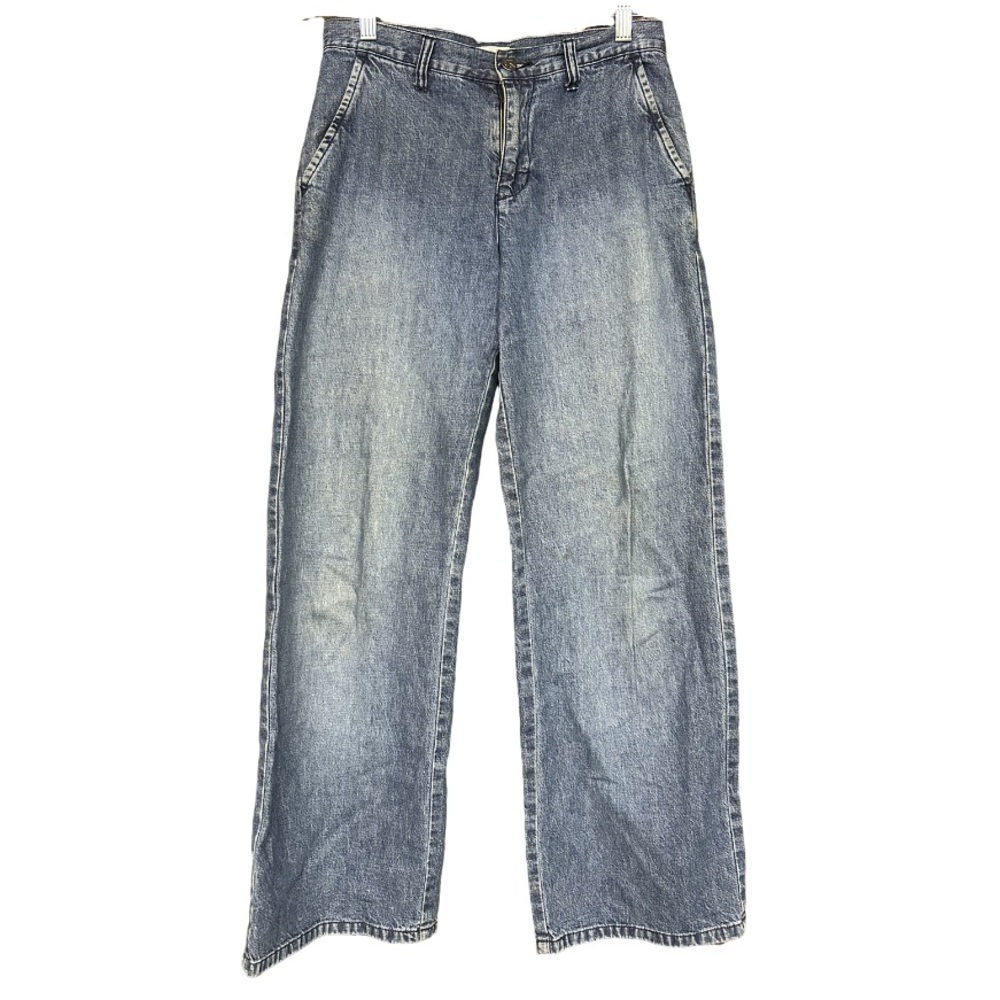 Calvin Klein Jeans, Size 2